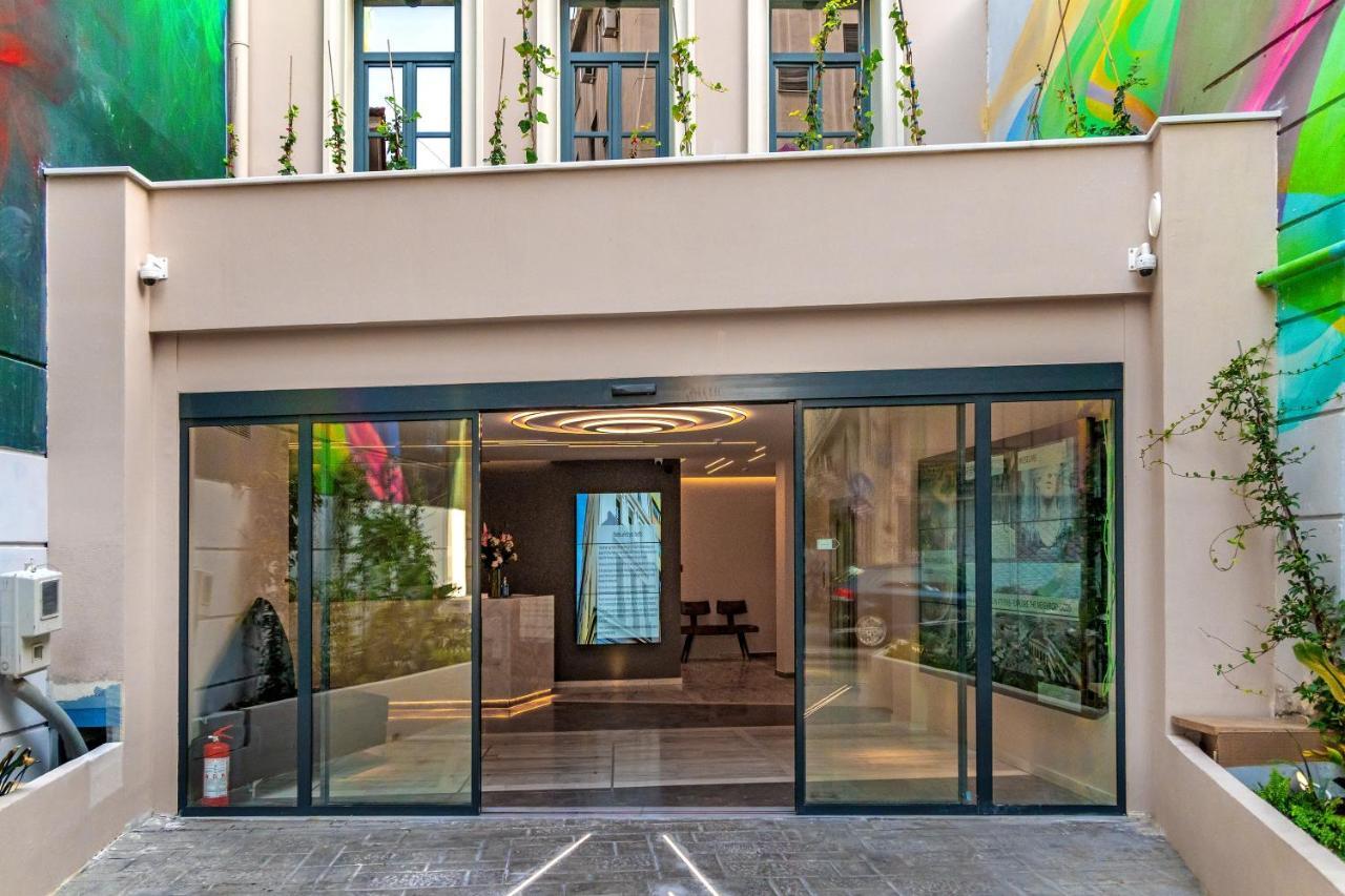 Hellenic Vibes Smart Hotel 雅典 外观 照片 Entrance of the museum