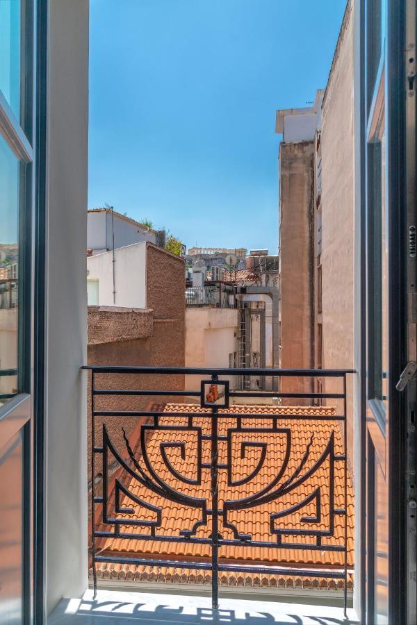 Hellenic Vibes Smart Hotel 雅典 外观 照片 View from the balcony of the apartment